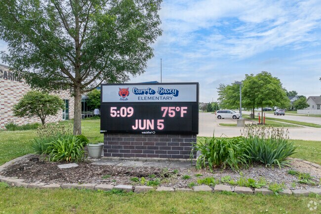 Carrie Busey Elementary School is an excellent school.