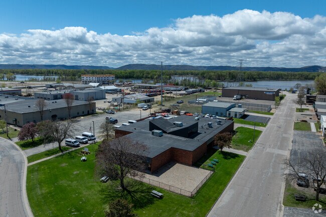 Coulee Connections is located on Milwaukee Street.