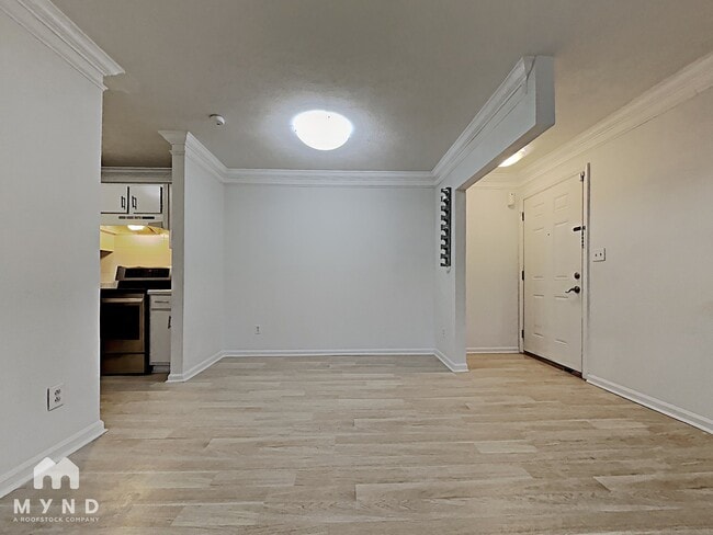 7992 Shady Oak Trail, Charlotte, NC 28210 - photo 5