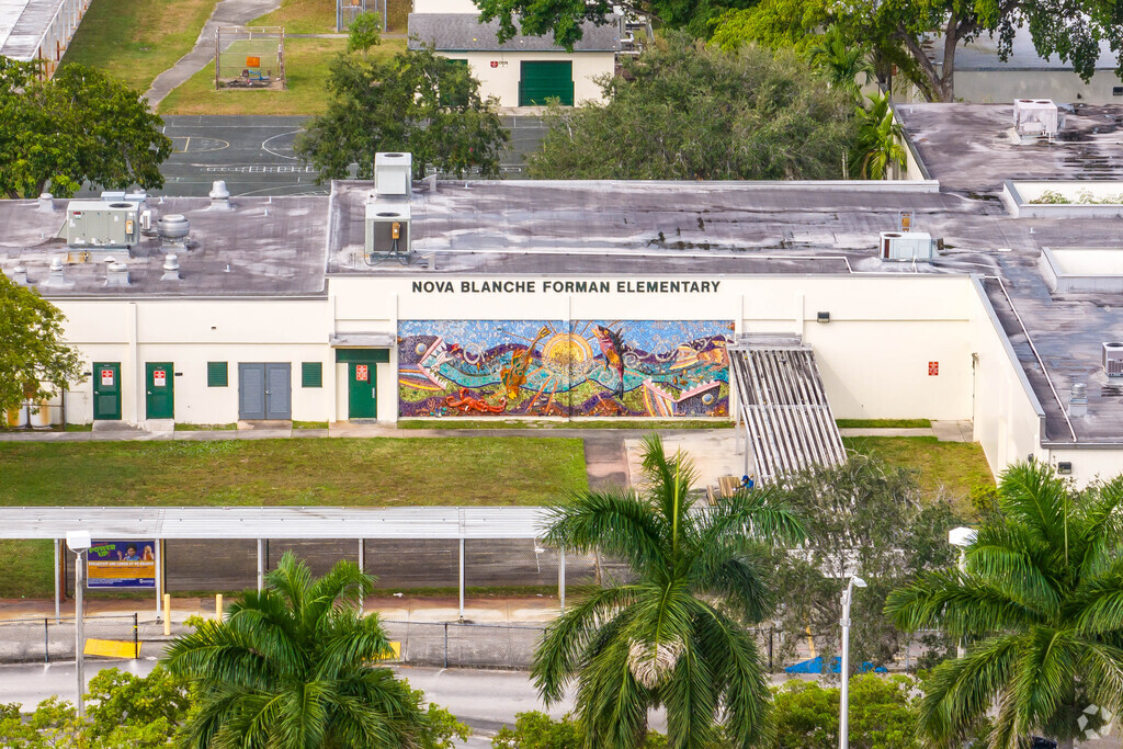 Nova Blanche Forman Elementary School