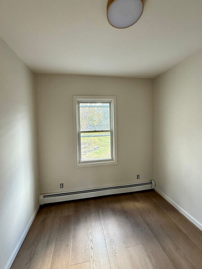 613 South St, Peekskill, NY 10566 - photo 7