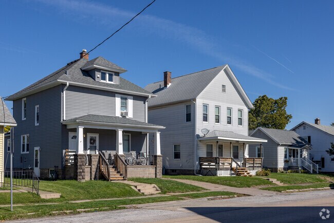 Home owners with a knack for handy-work enjoy renovating historic homes in Old Towne.