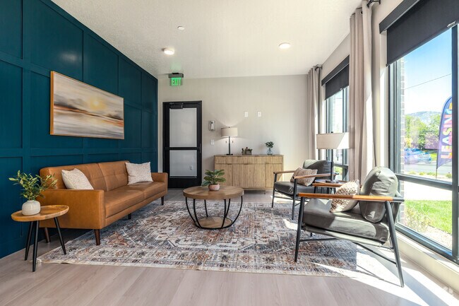 1BR, 1BA - 622SF - Clubhouse