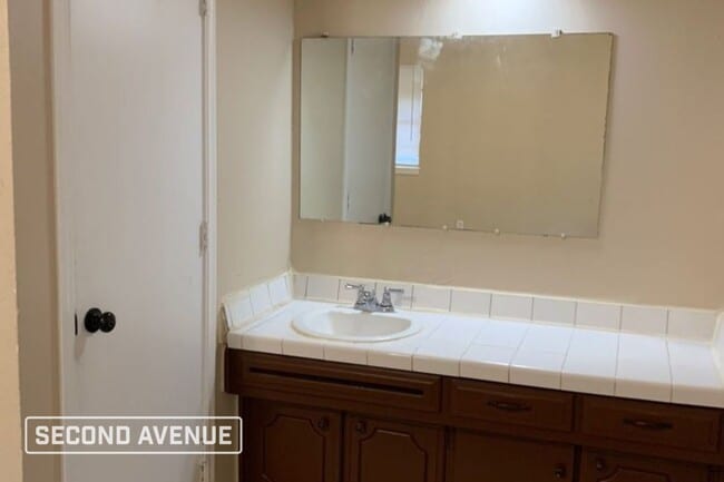 1129 NW 103rd St, Oklahoma City, OK 73114 - photo 6