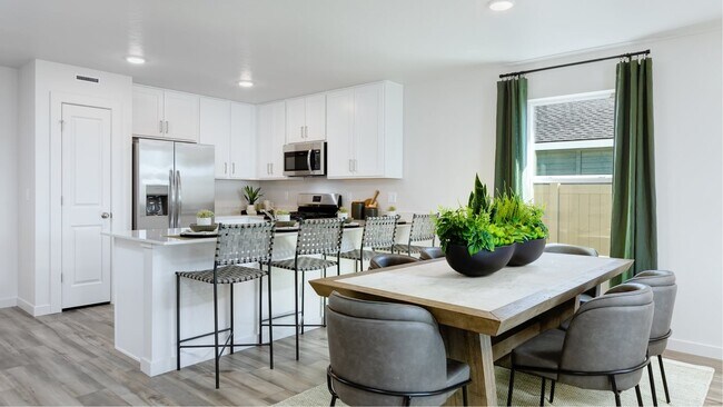 18423 N Sparkleberry Ave, Nampa, ID 83687 - photo 5