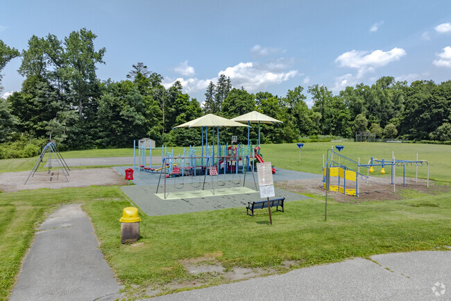 Pawling Elementary School is located at 7 Haight Street in Pawling, NY.