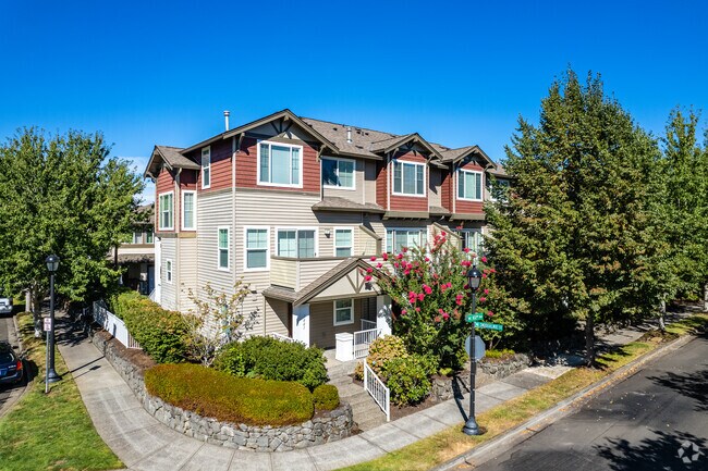 Three level townhomes located in Tanasbourne, OR.