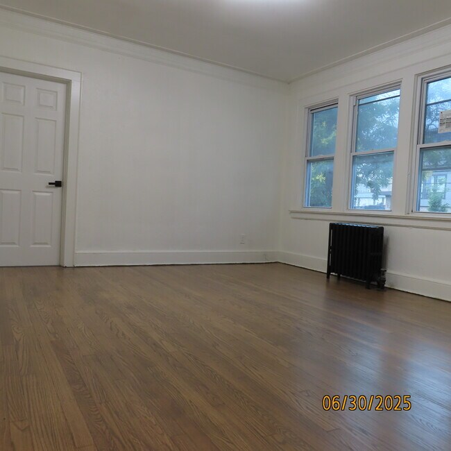 348 Boyden Ave unit 4, Maplewood, NJ 07040 - photo 6
