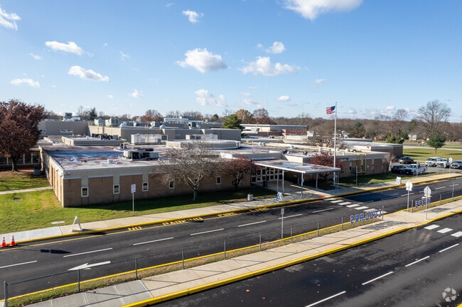 The Melvin H. Kreps Middle School educates students in grades 6-8.