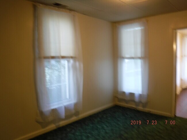 116 S G St unit C, Marion, IN 46952 - photo 7