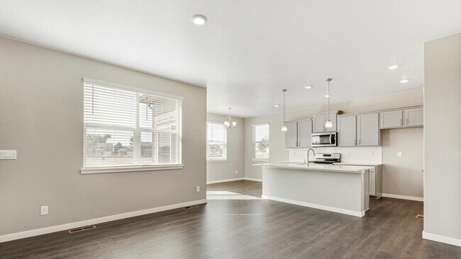 4725 Antler Way unit 36210480, Johnstown, CO 80534 - photo 5