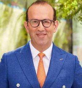 Agent Photo