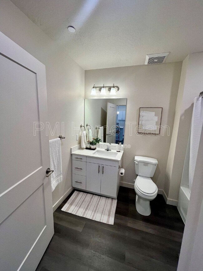 155 9th St unit 306, Ogden, UT 84404 - photo 4