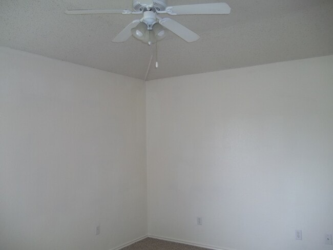 2205 Garrett Dr, Killeen, TX 76543 - photo 6