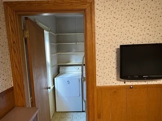 68 Porter Rd, Cambridge, MA 02140