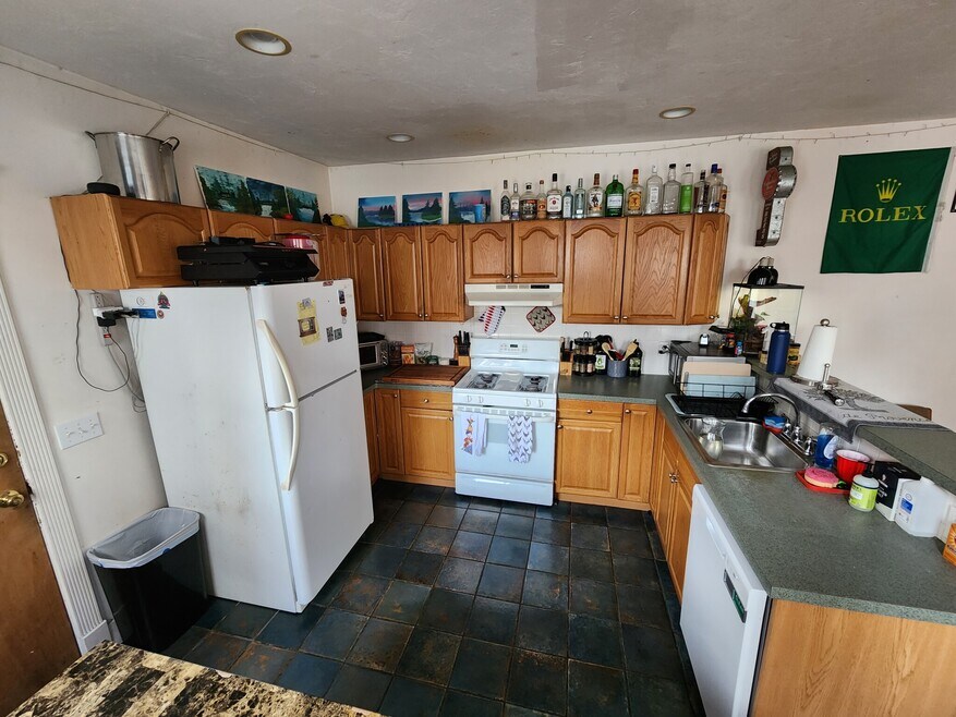 51 Gardner St unit 1, Allston, MA 02134 - photo 1