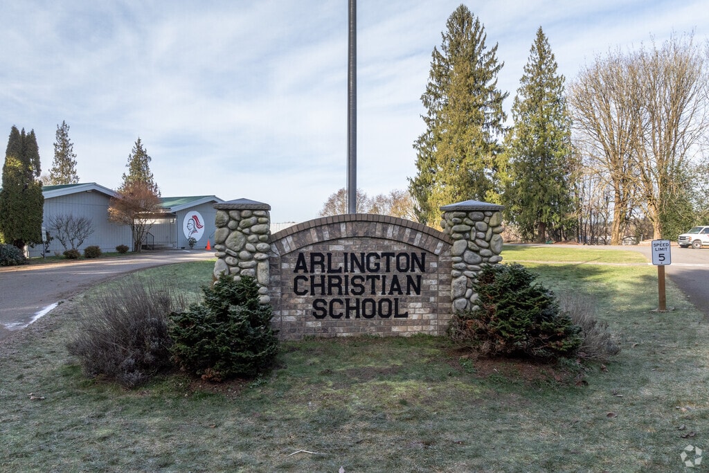 Arlington Christian School signage.