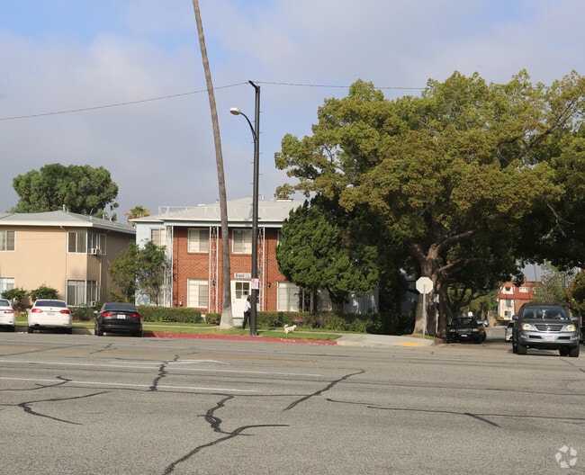 1237 N Brand Blvd, Glendale, CA 91202 - photo 2