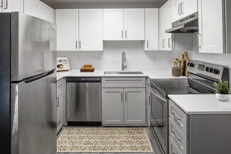 12901 NE 28th St, Vancouver, WA 98682