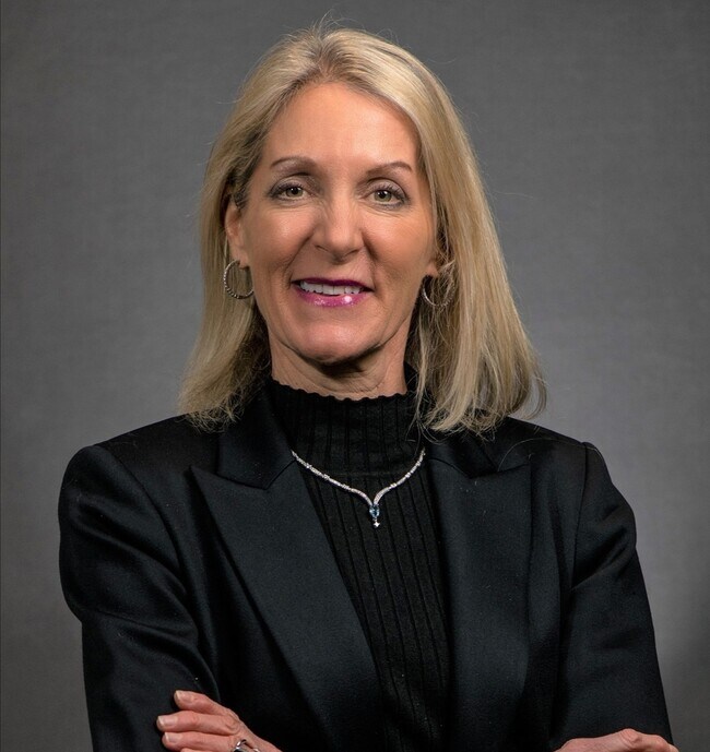 Julie Kaczor