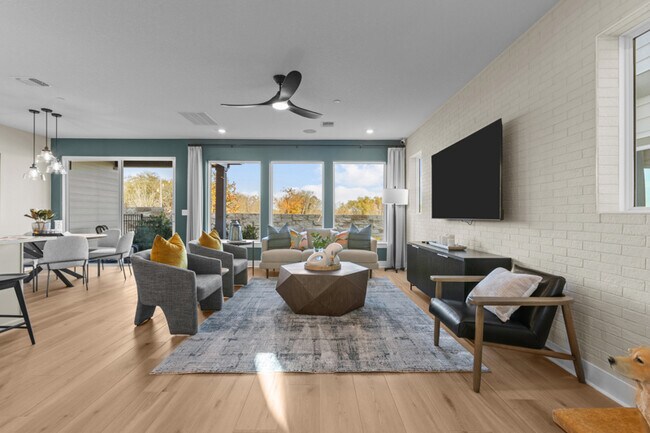 1032B Brickell Loop, Austin, TX 78744 - photo 4