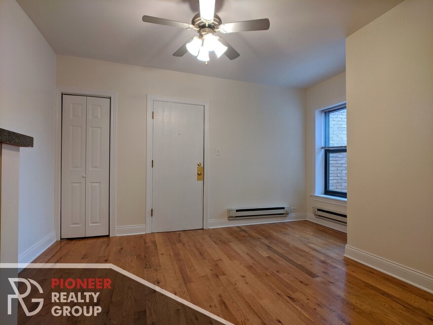 813 W Cornelia Ave unit 819-309, Chicago, IL 60657 - photo 1