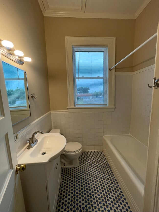 5th 3 bathroom