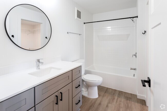 The Bryn, Minneapolis, MN 55405 - photo 4