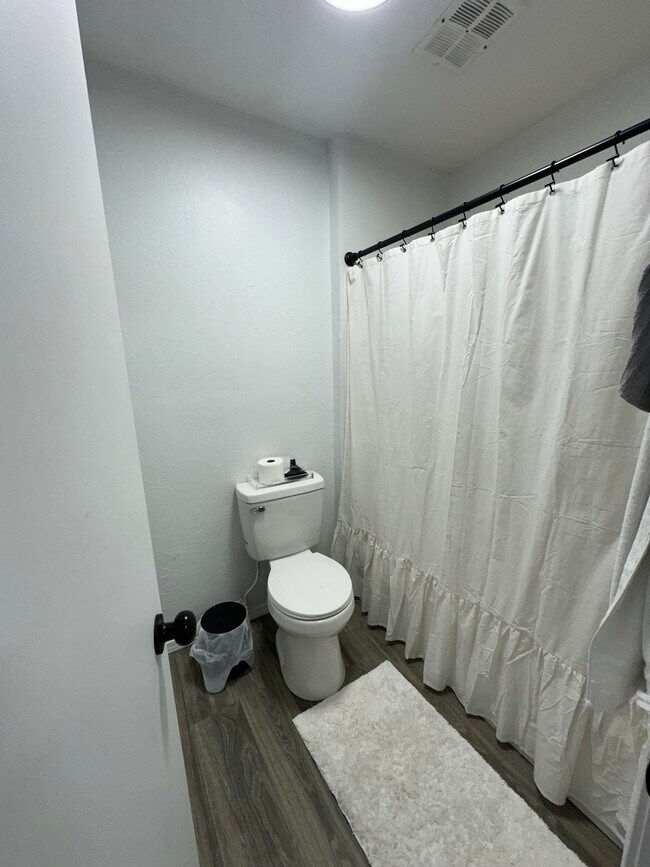 The Hub, Stillwater, OK 74074 - photo 3