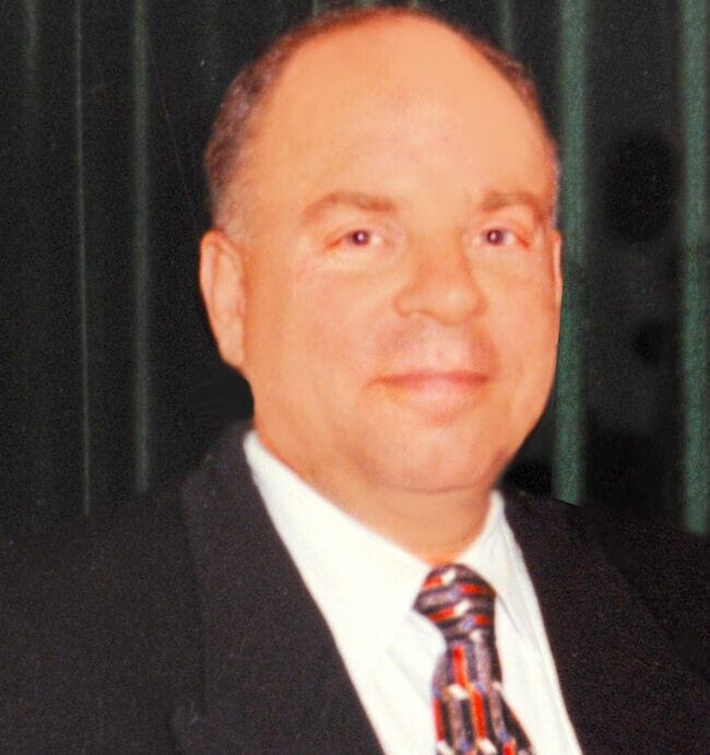 Agent Photo