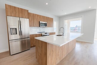 48 N Pearl St, Albany, NY 12207