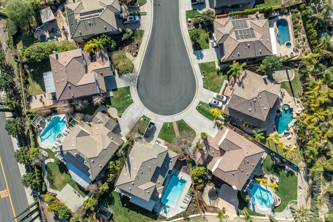 Many homes in Morgan Hill feature pools and outdoor patios.