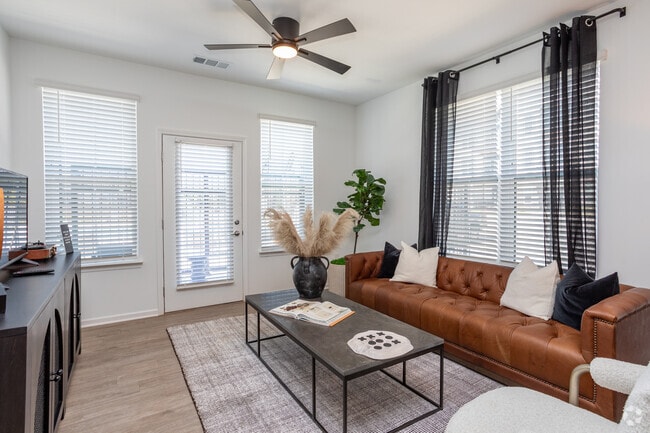 Plat 4 Research Triangle, Durham, NC 27703 - photo 5