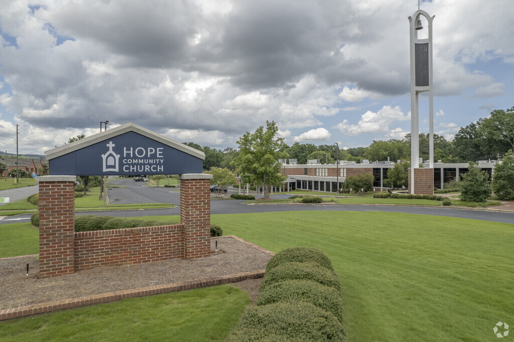 Mcelwain Christian Academy is a private school in Crestline, Birmingham, AL.
