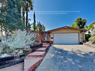 22238 Flanco Rd, Los Angeles, CA 91364