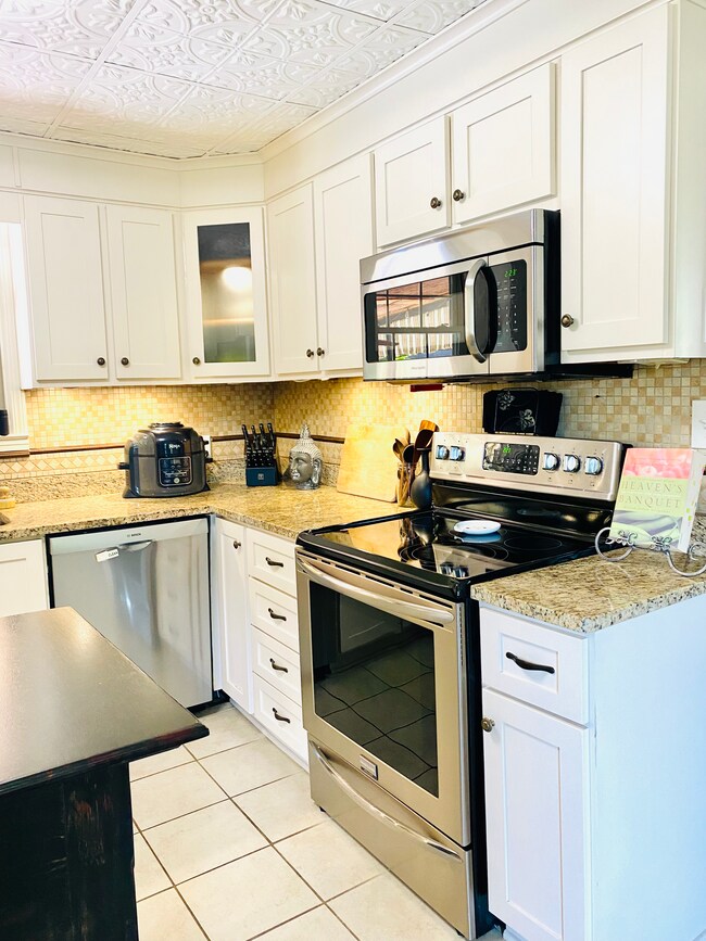 2507 Sandy Dr, Nashville, TN 37216 - photo 4