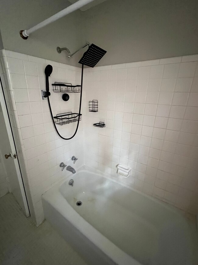 2200 Pearce Ave unit 1, Albany, GA 31705 - photo 7