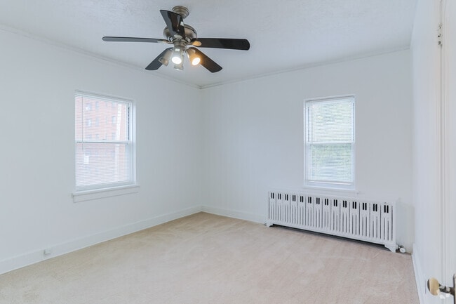 2BR, 1BA - 1000SF (Brett)