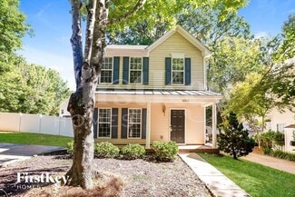 10322 Meadow Crossing Ln, Cornelius, NC 28031