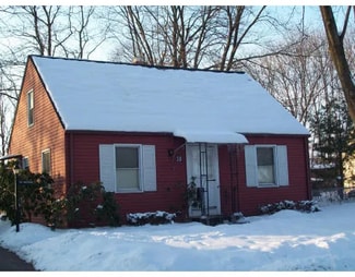 38 Arden St, Springfield, MA 01118