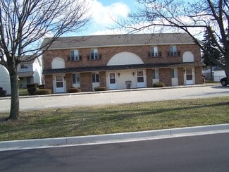 900 Eckhart Ave, Auburn, IN 46706