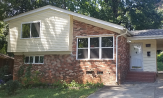 511 Candystick Ln, Charlotte, NC 28213