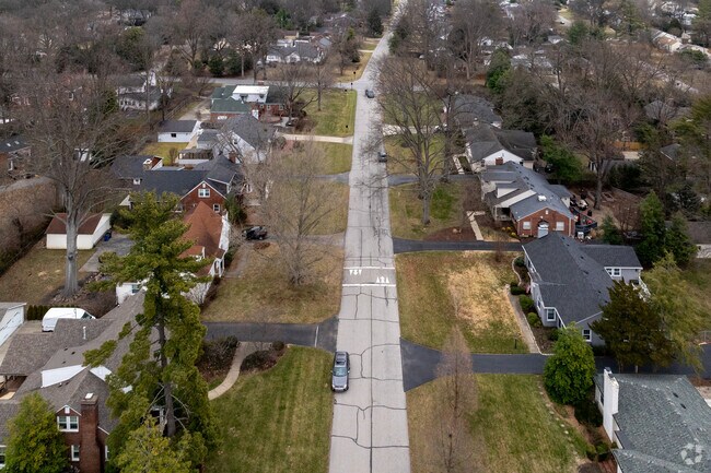 Bellewood has long linear streets and mature trees.