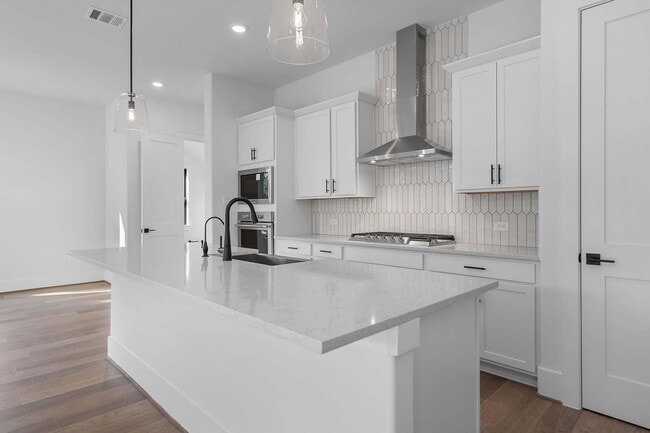 316 Terra Reserve Place, Houston, TX 77079 - photo 2