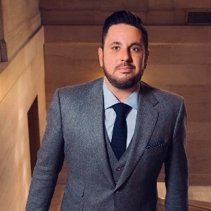 Agent Photo