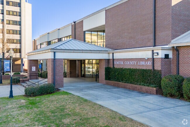 Magnolia-Harmony locals head to the Sumter County Public Library for weekly Storytimes.