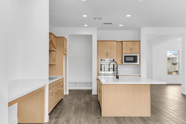 8332 W Solano Dr, Glendale, AZ 85305 - photo 7