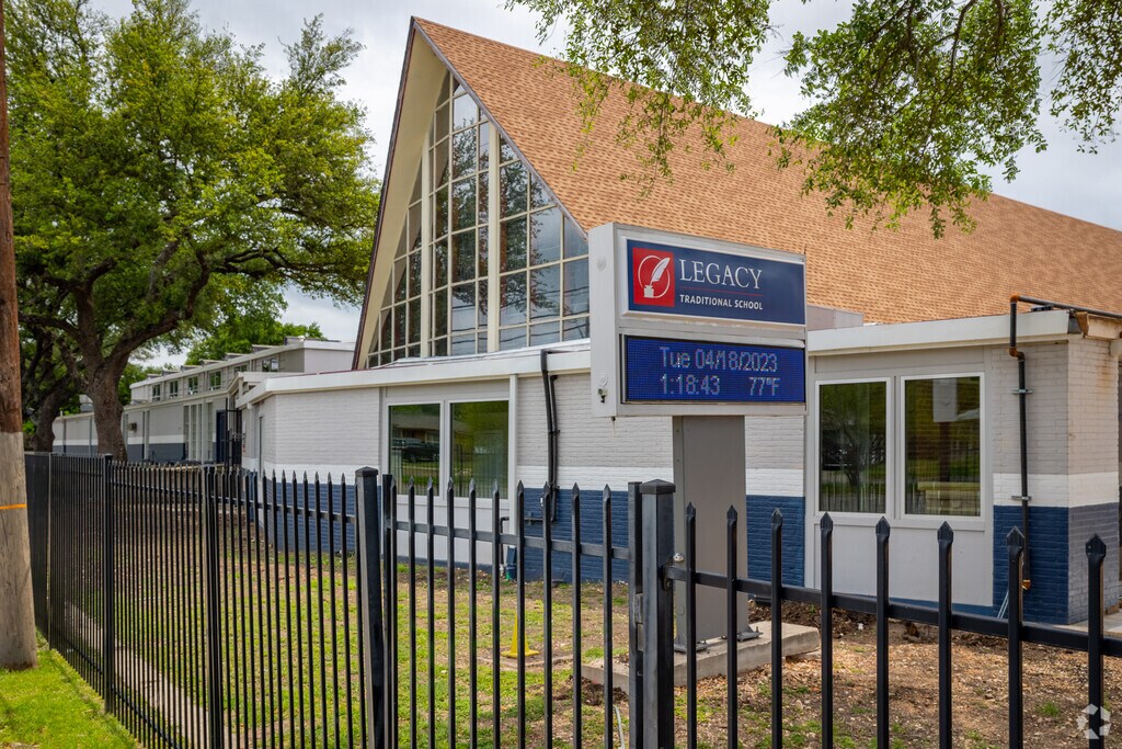 Dr. Paul S. Saenz Junior High School offers San Antonio students a charter education.