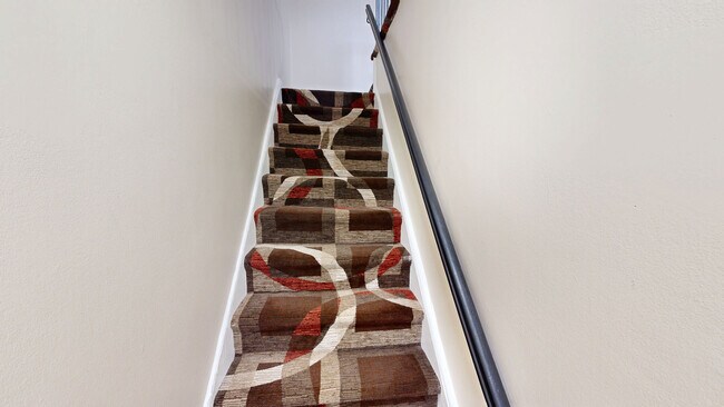 73-24 255th St unit H-2, Glen Oaks, NY 11004 - photo 2