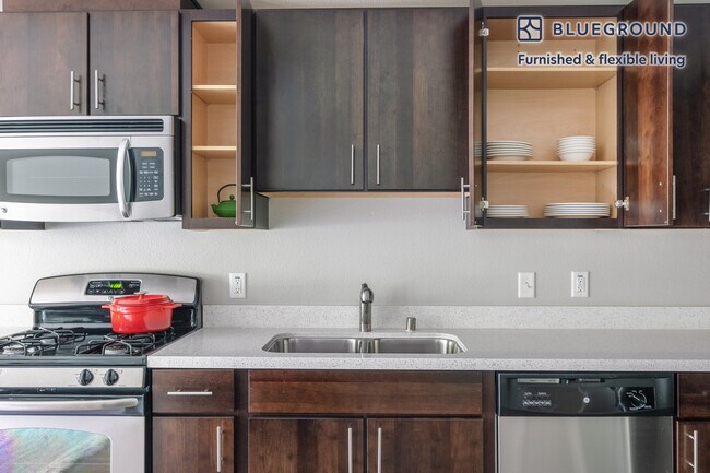 555 San Antonio Rd unit FL2-ID279, Mountain View, CA 94040 - photo 6